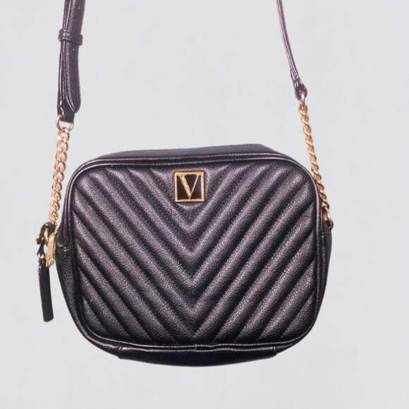 Victoria's Secret Handbags - Victoria's Secret Black V-Quilted Top Zip Crossbody Bag